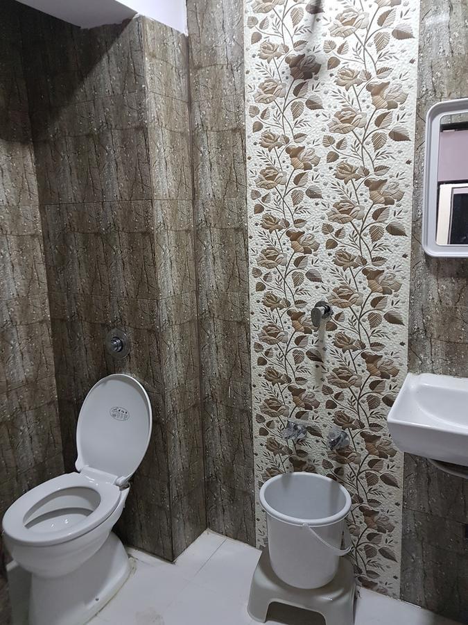 ראג'קוט Nova Hotel Star Palace מראה חיצוני תמונה
