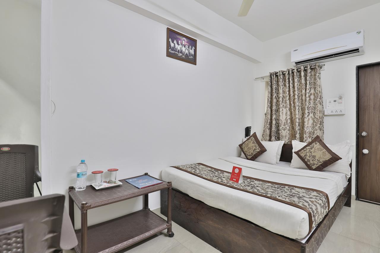 ראג'קוט Nova Hotel Star Palace מראה חיצוני תמונה
